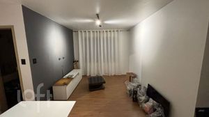 Image 4 - 929899