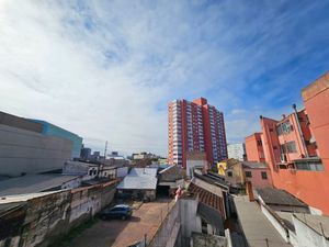 Image 4 - 929907