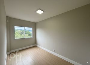 Image 4 - 929917