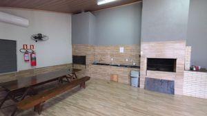 Image 11 - 929933