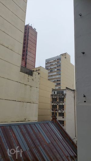 Image 23 - 929958