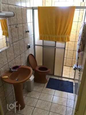 Image 8 - 929980