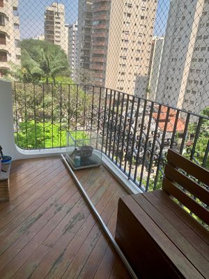 Image 5 - 930005