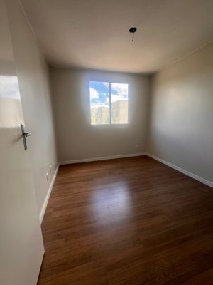 Image 3 - 930020