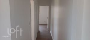 Image 5 - 930102