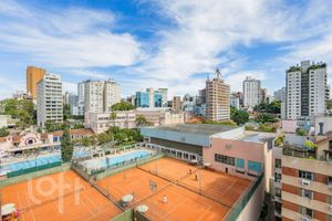Image 15 - 930126
