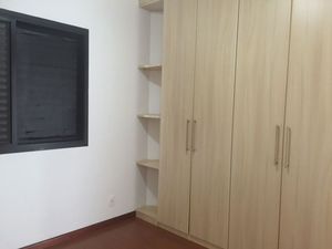 Image 10 - 930139