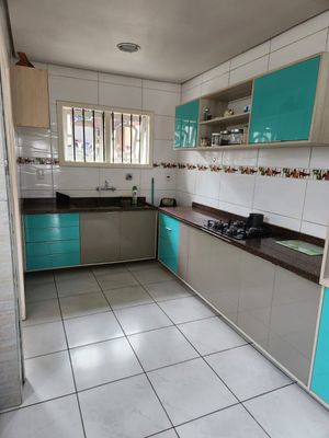 Image 3 - 930140