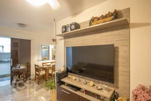Image 1 - 930147
