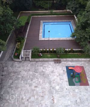 Image 14 - 930155