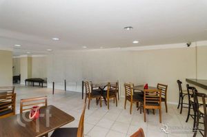 Image 34 - 930201