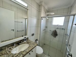 Image 5 - 930258