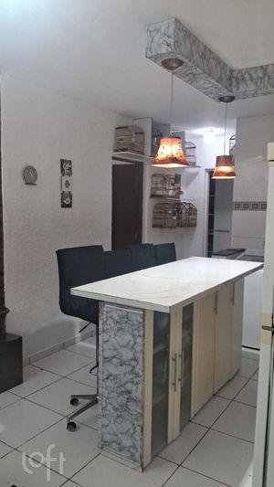 Image 3 - 930272