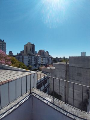 Image 23 - 930274