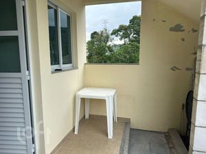 Image 1 - 930318