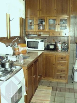 Image 20 - 930339