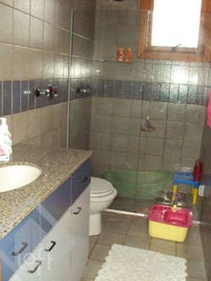 Image 9 - 930339