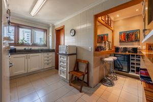 Image 23 - 930341