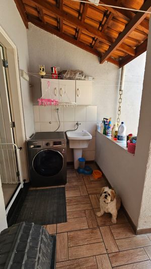 Image 14 - 930350