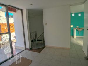 Image 9 - 930354