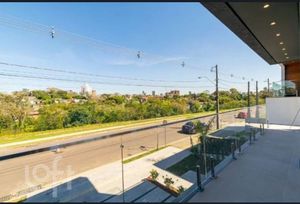 Image 8 - 930364