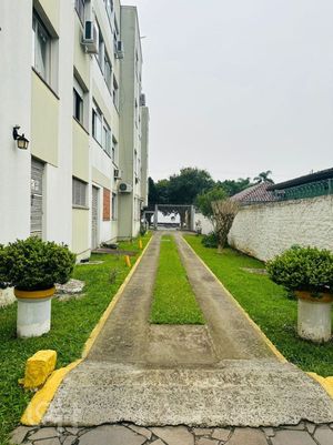 Image 21 - 930459