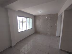 Image 1 - 930463