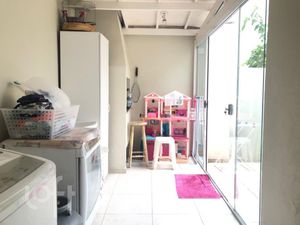 Image 3 - 930472