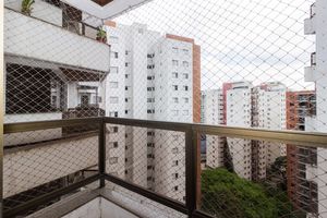 Image 14 - 930474