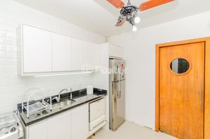 Image 35 - 930479
