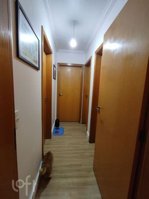 Image 19 - 930480