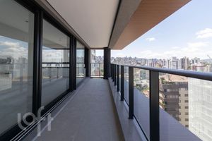 Image 9 - 930481