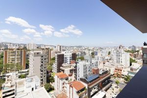 Image 8 - 930481