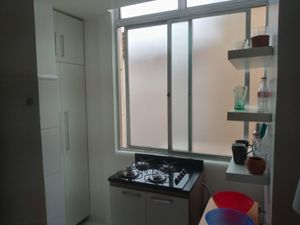 Image 4 - 930502