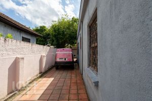 Image 1 - 930505