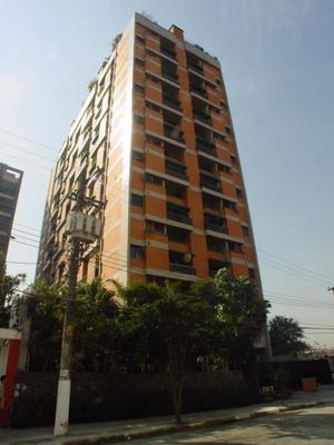 Image 0 - 930516