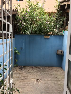 Image 27 - 930533