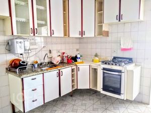 Image 1 - 930545