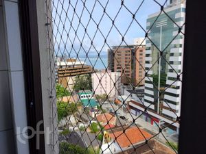 Image 16 - 930547