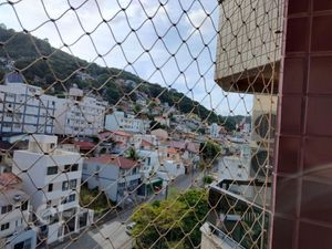 Image 8 - 930547