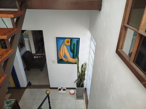 Image 11 - 930552