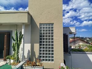 Image 3 - 930552