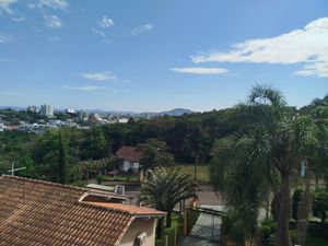 Image 6 - 930552