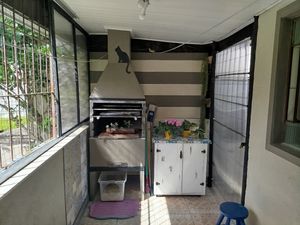 Image 20 - 930552