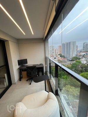 Image 3 - 930571