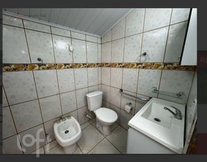 Image 9 - 930590