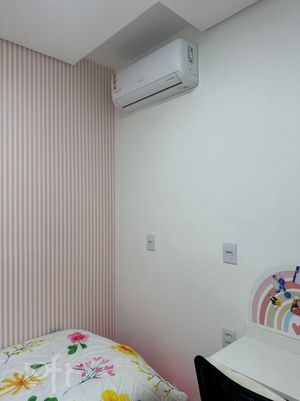 Image 14 - 930605