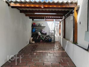 Image 33 - 930605