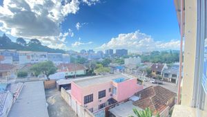 Image 21 - 930621