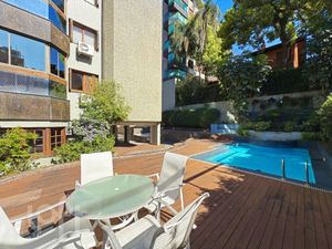 Image 63 - 930657
